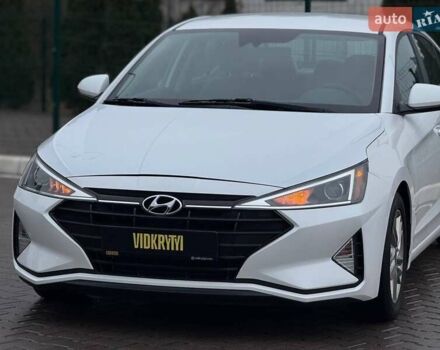 Білий Хендай Елантра, об'ємом двигуна 2 л та пробігом 84 тис. км за 13600 $, фото 14 на Automoto.ua