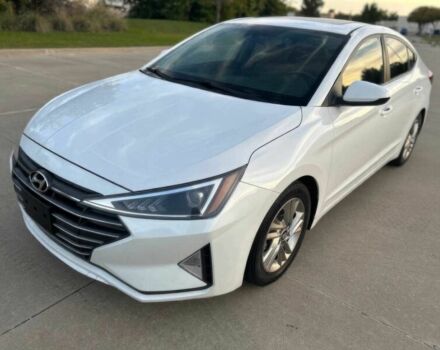 Белый Хендай Элантра, объемом двигателя 2 л и пробегом 38 тыс. км за 1700 $, фото 2 на Automoto.ua