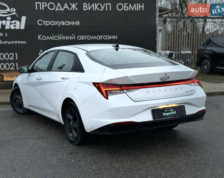Білий Хендай Елантра, об'ємом двигуна 1.6 л та пробігом 63 тис. км за 18700 $, фото 5 на Automoto.ua