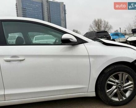 Білий Хендай Елантра, об'ємом двигуна 2 л та пробігом 96 тис. км за 9200 $, фото 14 на Automoto.ua