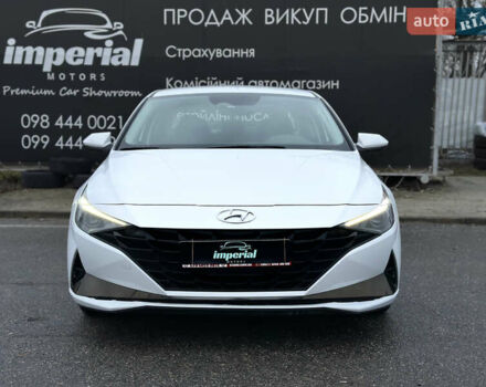 Білий Хендай Елантра, об'ємом двигуна 1.6 л та пробігом 63 тис. км за 18700 $, фото 2 на Automoto.ua