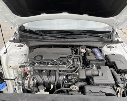 Білий Хендай Елантра, об'ємом двигуна 2 л та пробігом 56 тис. км за 16800 $, фото 24 на Automoto.ua