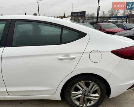 Білий Хендай Елантра, об'ємом двигуна 2 л та пробігом 96 тис. км за 9200 $, фото 10 на Automoto.ua