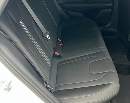 Білий Хендай Елантра, об'ємом двигуна 2 л та пробігом 56 тис. км за 16800 $, фото 21 на Automoto.ua