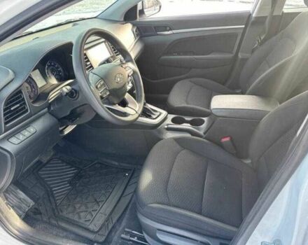 Белый Хендай Элантра, объемом двигателя 2 л и пробегом 32 тыс. км за 2900 $, фото 8 на Automoto.ua