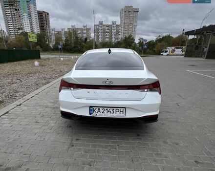 Білий Хендай Елантра, об'ємом двигуна 2 л та пробігом 56 тис. км за 16800 $, фото 4 на Automoto.ua