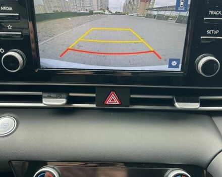 Білий Хендай Елантра, об'ємом двигуна 2 л та пробігом 56 тис. км за 16800 $, фото 13 на Automoto.ua