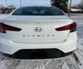 Белый Хендай Элантра, объемом двигателя 2 л и пробегом 32 тыс. км за 2900 $, фото 2 на Automoto.ua