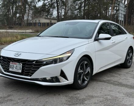 Белый Хендай Элантра, объемом двигателя 2 л и пробегом 55 тыс. км за 18600 $, фото 2 на Automoto.ua