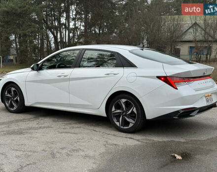 Білий Хендай Елантра, об'ємом двигуна 0 л та пробігом 55 тис. км за 18600 $, фото 3 на Automoto.ua