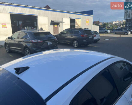 Белый Хендай Элантра, объемом двигателя 2 л и пробегом 101 тыс. км за 20000 $, фото 9 на Automoto.ua