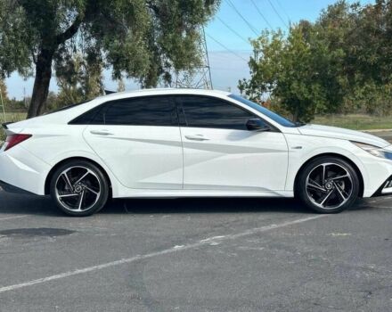 Белый Хендай Элантра, объемом двигателя 1.6 л и пробегом 21 тыс. км за 10800 $, фото 4 на Automoto.ua