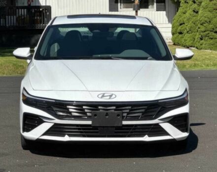 Хендай Элантра 2024 в Виннице на Automoto.ua Белый Хендай Элантра, объемом двигателя 2 л и пробегом 27 тыс. км за 11600 $, фото 1 на Automoto.ua