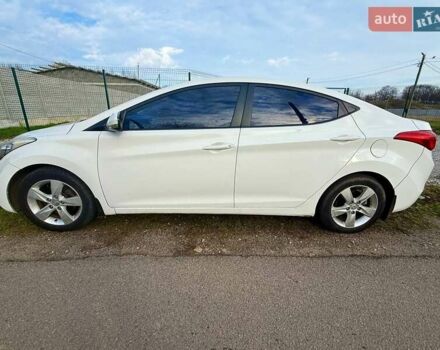 Білий Хендай Елантра, об'ємом двигуна 1.8 л та пробігом 241 тис. км за 6600 $, фото 1 на Automoto.ua