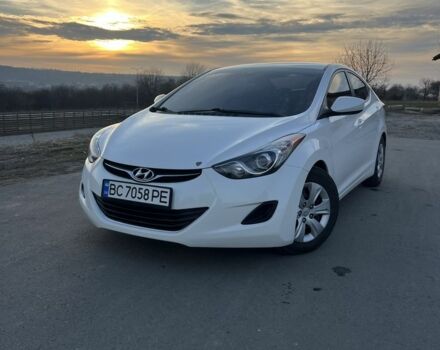 Белый Хендай Элантра, объемом двигателя 1.8 л и пробегом 117 тыс. км за 7900 $, фото 1 на Automoto.ua
