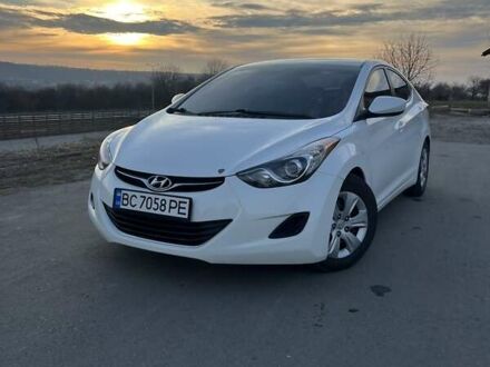 Хендай Елантра 2013 у Золочів на Automoto.ua Білий Хендай Елантра, об'ємом двигуна 1.8 л та пробігом 109 тис. км за 8000 $, фото 1 на Automoto.ua