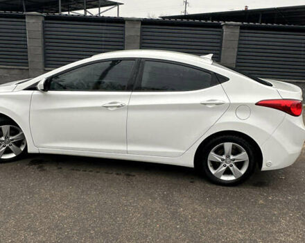 Белый Хендай Элантра, объемом двигателя 1.8 л и пробегом 199 тыс. км за 7900 $, фото 1 на Automoto.ua