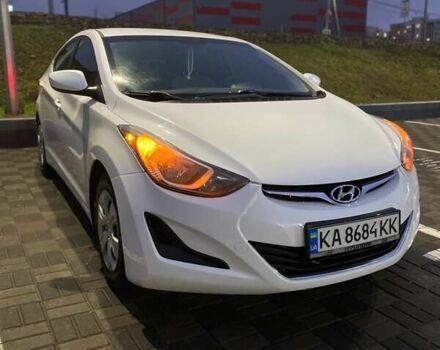 Белый Хендай Элантра, объемом двигателя 1.8 л и пробегом 163 тыс. км за 10500 $, фото 1 на Automoto.ua