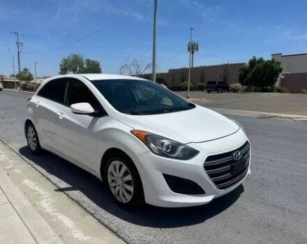 Белый Хендай Элантра, объемом двигателя 2 л и пробегом 77 тыс. км за 6300 $, фото 1 на Automoto.ua