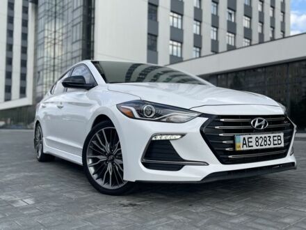 Білий Хендай Елантра, об'ємом двигуна 1.6 л та пробігом 102 тис. км за 12500 $, фото 1 на Automoto.ua