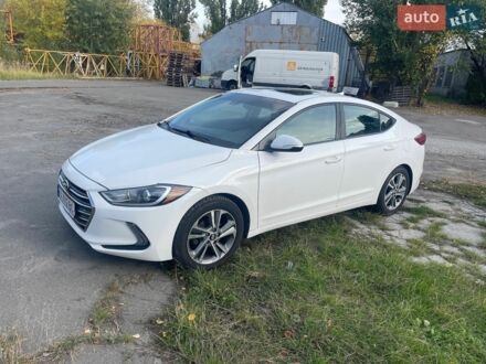 Білий Хендай Елантра, об'ємом двигуна 2 л та пробігом 152 тис. км за 9000 $, фото 1 на Automoto.ua