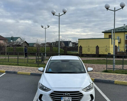 Білий Хендай Елантра, об'ємом двигуна 2 л та пробігом 66 тис. км за 13700 $, фото 1 на Automoto.ua