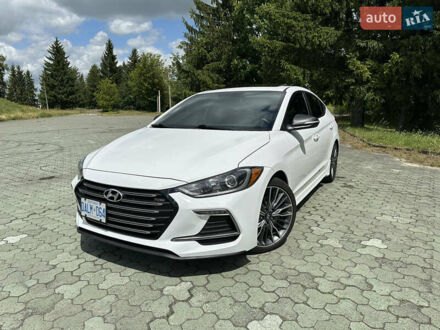 Хендай Элантра 2018 в Дубно на Automoto.ua Белый Хендай Элантра, объемом двигателя 1.59 л и пробегом 64 тыс. км за 14600 $, фото 1 на Automoto.ua