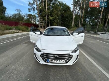 Хендай Элантра 2018 в Житомире на Automoto.ua Белый Хендай Элантра, объемом двигателя 1.59 л и пробегом 47 тыс. км за 15150 $, фото 1 на Automoto.ua