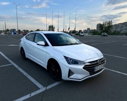 Белый Хендай Элантра, объемом двигателя 2 л и пробегом 97 тыс. км за 12700 $, фото 1 на Automoto.ua