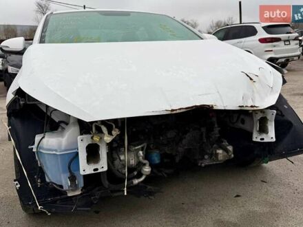 Белый Хендай Элантра, объемом двигателя 2 л и пробегом 96 тыс. км за 9200 $, фото 1 на Automoto.ua