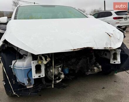 Белый Хендай Элантра, объемом двигателя 2 л и пробегом 96 тыс. км за 9200 $, фото 1 на Automoto.ua