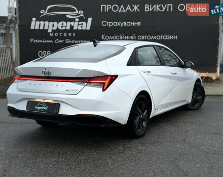 Білий Хендай Елантра, об'ємом двигуна 1.6 л та пробігом 63 тис. км за 18700 $, фото 1 на Automoto.ua