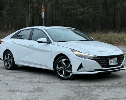 Белый Хендай Элантра, объемом двигателя 2 л и пробегом 55 тыс. км за 18600 $, фото 1 на Automoto.ua