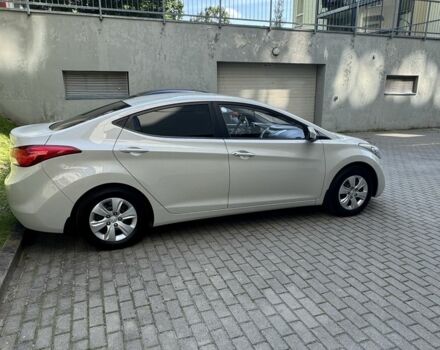 Бежевый Хендай Элантра, объемом двигателя 1.6 л и пробегом 85 тыс. км за 10000 $, фото 3 на Automoto.ua