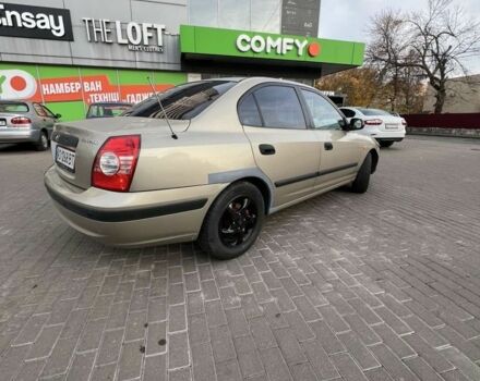 Бежевый Хендай Элантра, объемом двигателя 1.6 л и пробегом 250 тыс. км за 2100 $, фото 2 на Automoto.ua