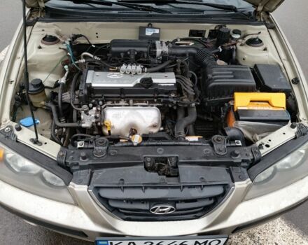 Бежевий Хендай Елантра, об'ємом двигуна 1.6 л та пробігом 262 тис. км за 3500 $, фото 11 на Automoto.ua