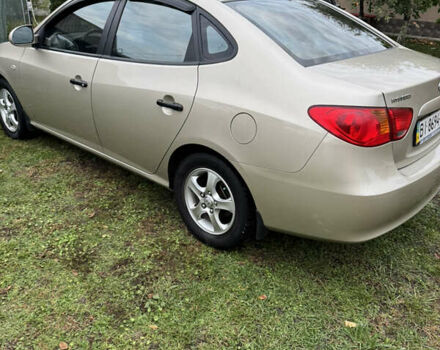 Бежевий Хендай Елантра, об'ємом двигуна 1.6 л та пробігом 174 тис. км за 6200 $, фото 2 на Automoto.ua