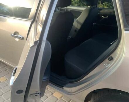 Бежевый Хендай Элантра, объемом двигателя 1.59 л и пробегом 143 тыс. км за 7200 $, фото 3 на Automoto.ua