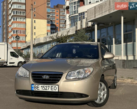 Хендай Элантра 2008 в Николаеве на Automoto.ua Бежевый Хендай Элантра, объемом двигателя 1.59 л и пробегом 138 тыс. км за 7000 $, фото 1 на Automoto.ua