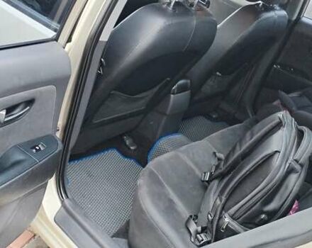 Хендай Элантра 2008 в Киеве на Automoto.ua Бежевый Хендай Элантра, объемом двигателя 1.59 л и пробегом 279 тыс. км за 6000 $, фото 5 на Automoto.ua