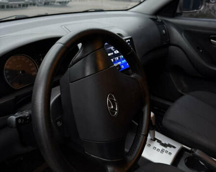 Бежевий Хендай Елантра, об'ємом двигуна 1.59 л та пробігом 290 тис. км за 6400 $, фото 15 на Automoto.ua