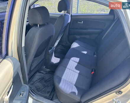 Бежевый Хендай Элантра, объемом двигателя 1.59 л и пробегом 270 тыс. км за 6500 $, фото 9 на Automoto.ua