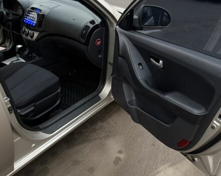 Бежевый Хендай Элантра, объемом двигателя 1.6 л и пробегом 270 тыс. км за 6400 $, фото 16 на Automoto.ua