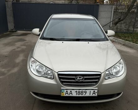 Бежевый Хендай Элантра, объемом двигателя 1.6 л и пробегом 270 тыс. км за 6400 $, фото 1 на Automoto.ua