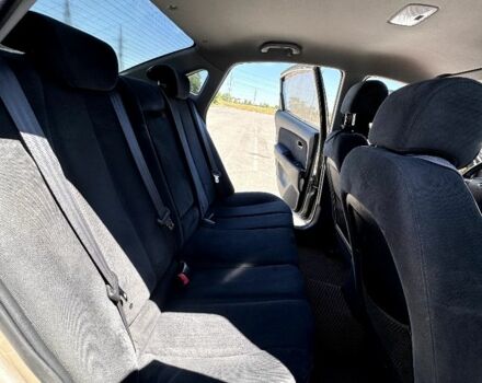 Бежевый Хендай Элантра, объемом двигателя 1.6 л и пробегом 285 тыс. км за 5700 $, фото 6 на Automoto.ua