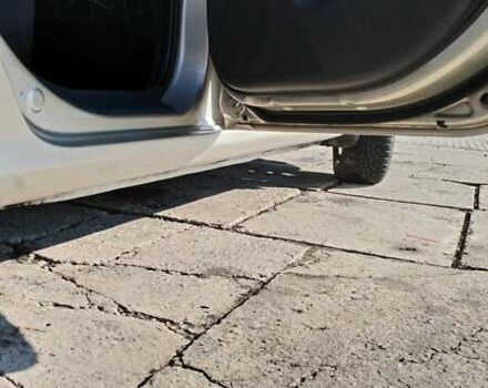 Хендай Элантра 2008 в Киеве на Automoto.ua Бежевый Хендай Элантра, объемом двигателя 1.59 л и пробегом 279 тыс. км за 6000 $, фото 10 на Automoto.ua