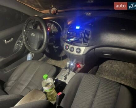 Бежевий Хендай Елантра, об'ємом двигуна 1.59 л та пробігом 250 тис. км за 4600 $, фото 4 на Automoto.ua