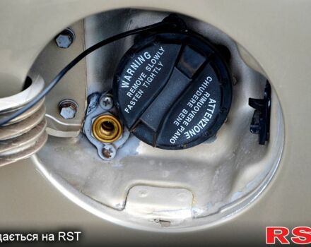 Бежевый Хендай Элантра, объемом двигателя 1.6 л и пробегом 256 тыс. км за 4850 $, фото 7 на Automoto.ua