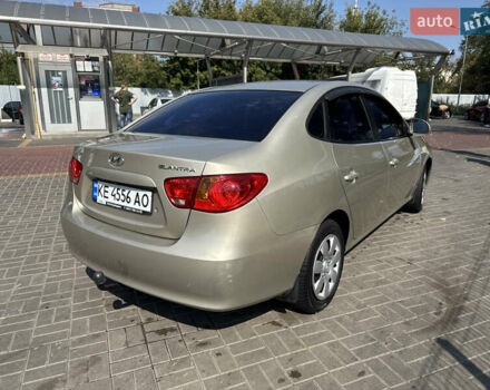 Бежевый Хендай Элантра, объемом двигателя 1.59 л и пробегом 270 тыс. км за 6500 $, фото 4 на Automoto.ua