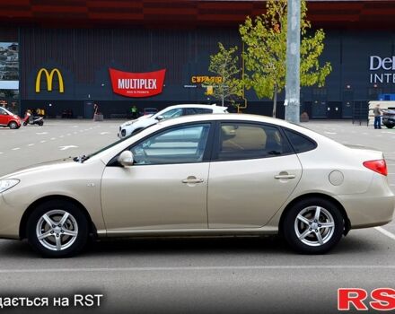 Бежевый Хендай Элантра, объемом двигателя 1.6 л и пробегом 256 тыс. км за 4850 $, фото 2 на Automoto.ua